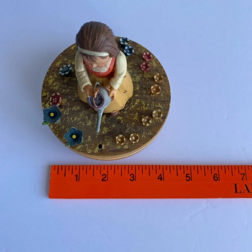 Vintage Reuge Anri Girl With Watering Can Flowers Swiss‎ Music Box Retired Read